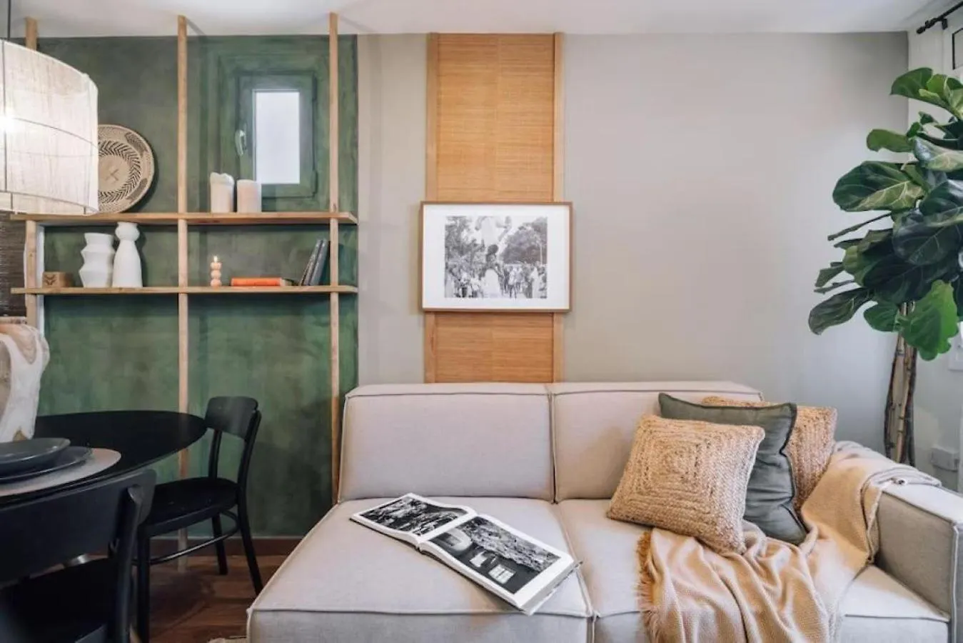 Bolia - 2 Bedroom And Terrace In Eixample Esquerra Barcelona 0*,  Spanien